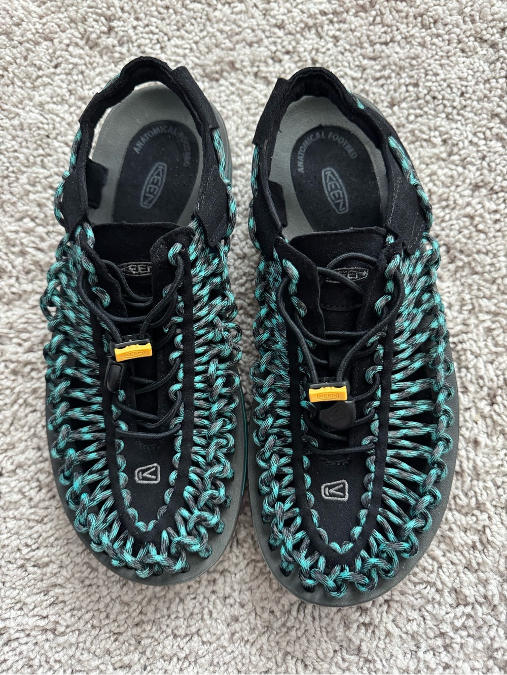 KEEN women’s ' Black & Teal Woven Outdoor Shoes